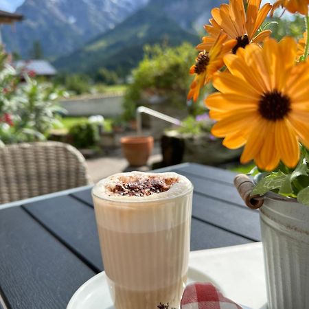 Apart Ursus Hinterthal Maria Alm am Steinernen Meer Exterior photo